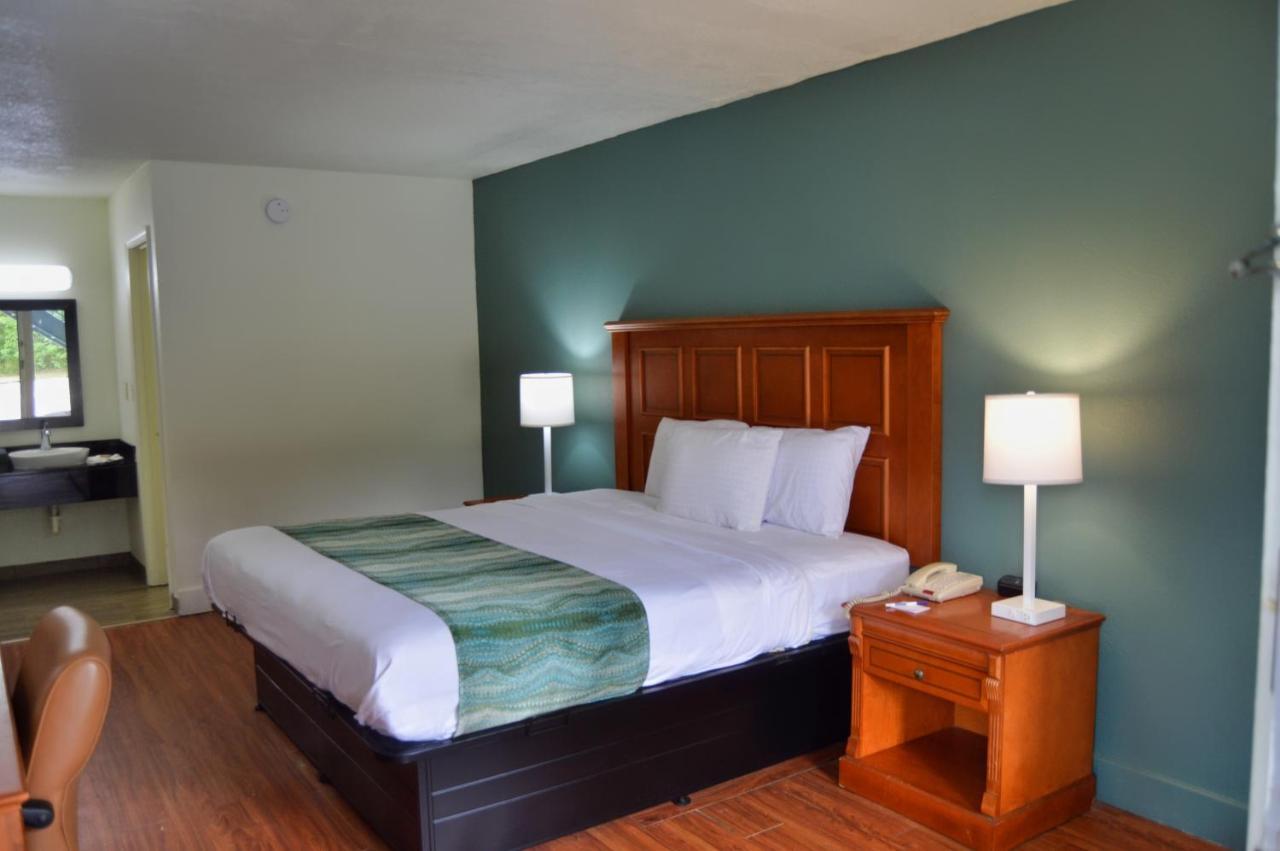 Days Inn By Wyndham Hardeeville Near Hilton Head Extérieur photo
