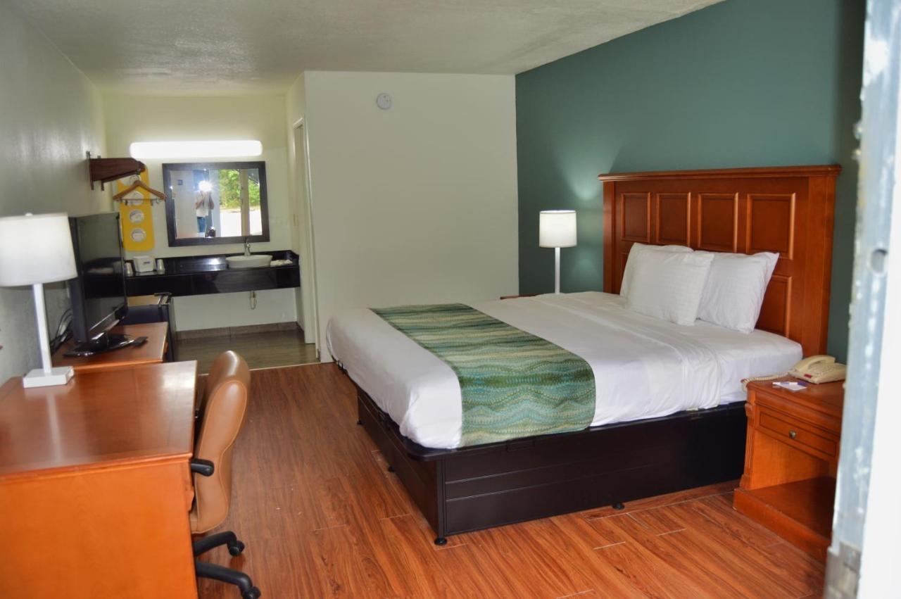 Days Inn By Wyndham Hardeeville Near Hilton Head Extérieur photo